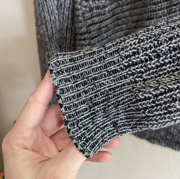 BB Dakota | Black + White Knit Sweater - Picture 5 of 8